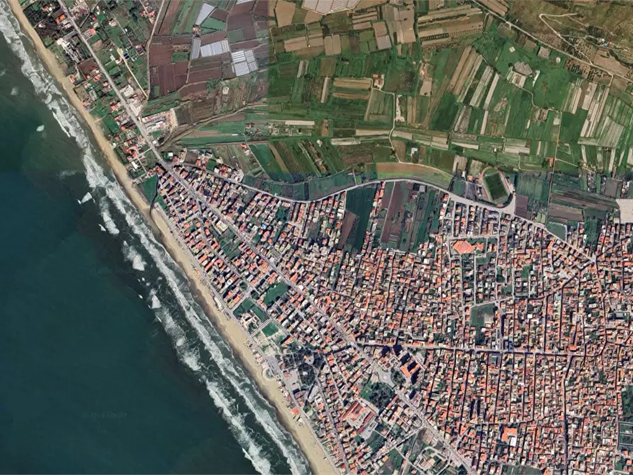 Immagine 15 di Villetta a schiera in vendita  in Via Cuneo a Mondragone