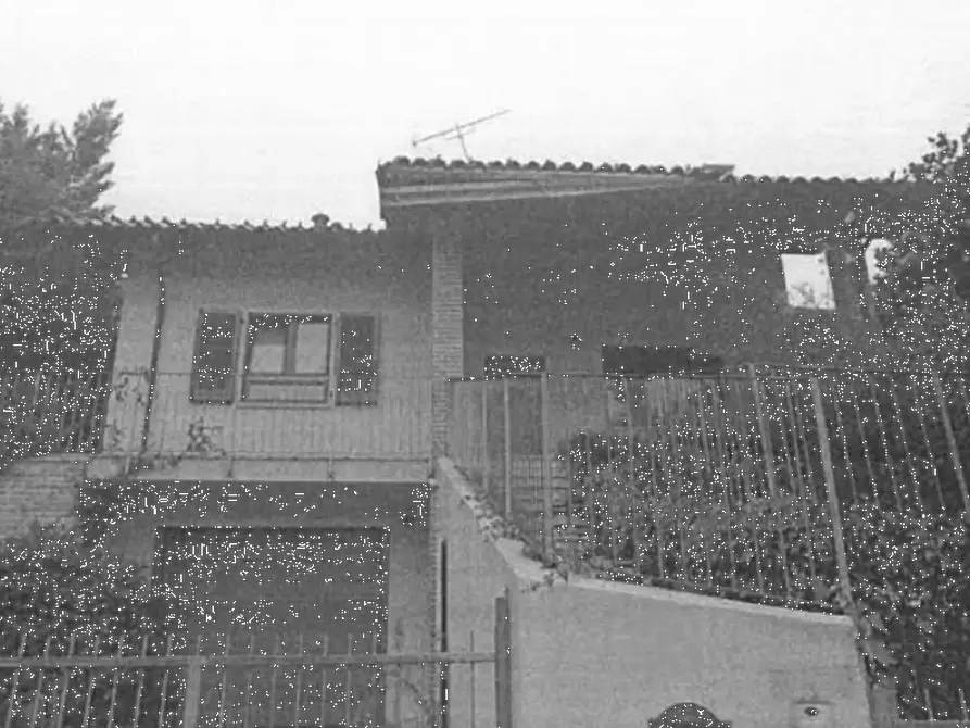 Immagine 5 di Villa in vendita  in Via Don giovanni biancotti a Castelnuovo Don Bosco