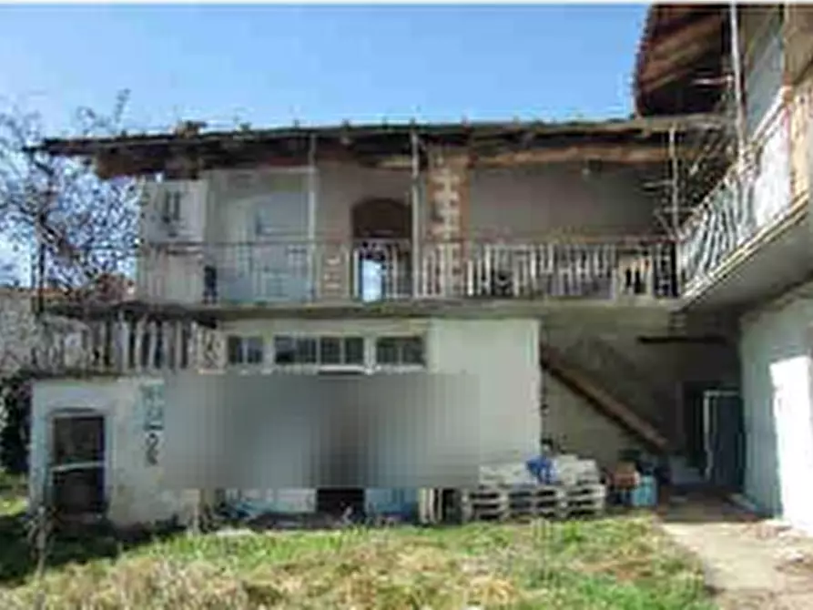 Immagine 3 di Stabile in vendita  in Via luigi meineri a Peveragno