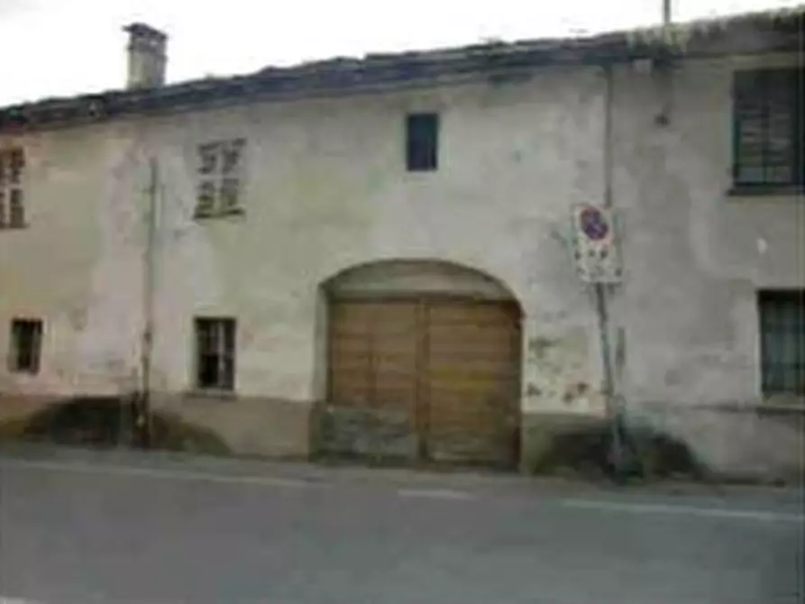 Immagine 10 di Stabile in vendita  in Via luigi meineri a Peveragno