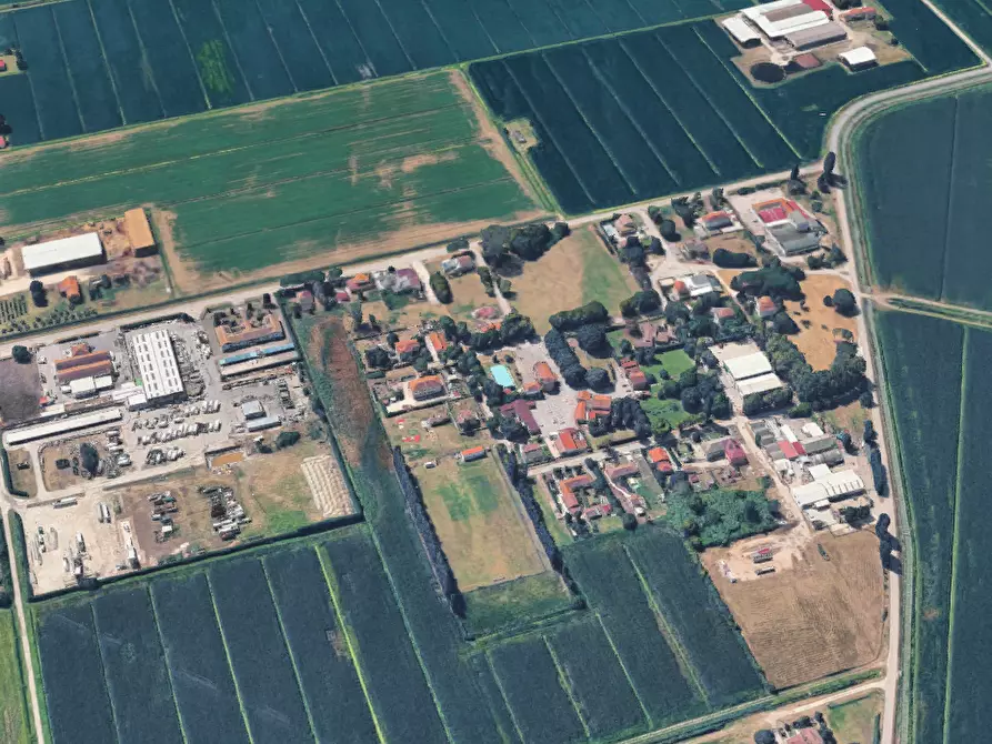 Immagine 3 di Negozio in vendita  in via delle Regioni a Comacchio