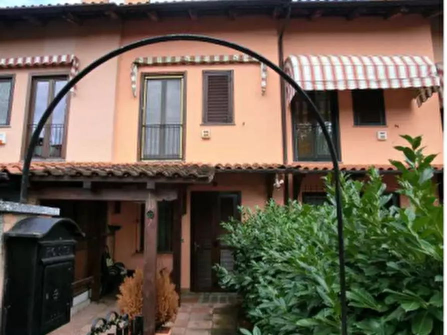 Immagine 6 di Villetta a schiera in vendita  in Strada America dei Boschi a Pocapaglia