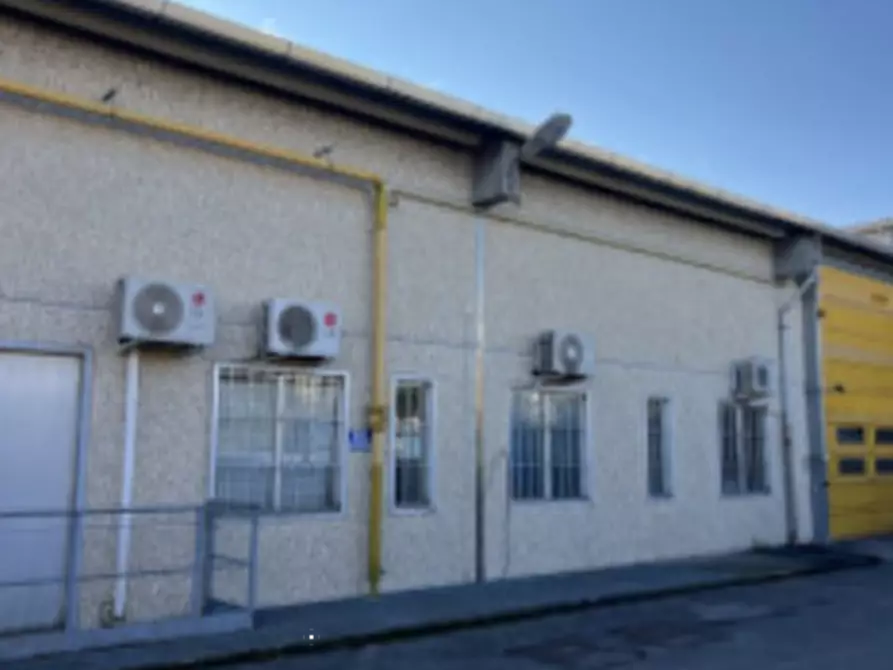 Immagine 3 di Capannone industriale in vendita  in via Don Minzoni a Trezzo Sull'adda