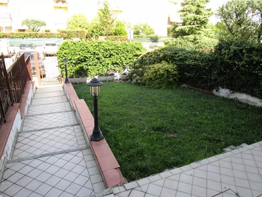 Immagine 4 di Villetta a schiera in vendita  in Via Baden Powell a Corbetta