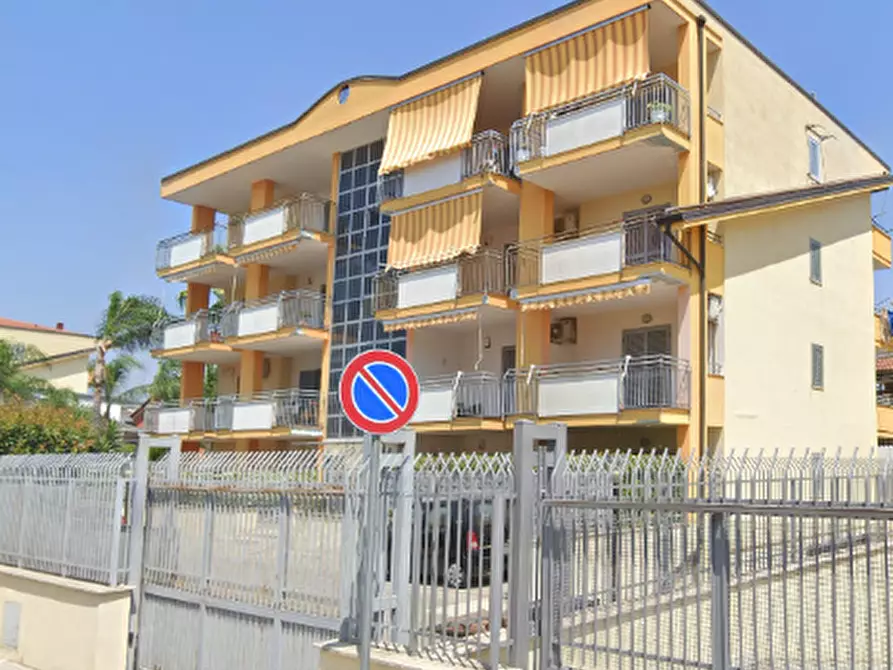 Immagine 1 di Appartamento in vendita  in VIA SALERNO  a Teverola