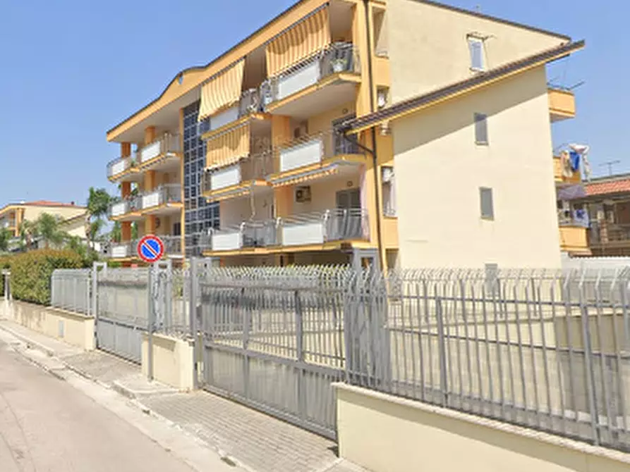 Immagine 11 di Appartamento in vendita  in VIA SALERNO  a Teverola