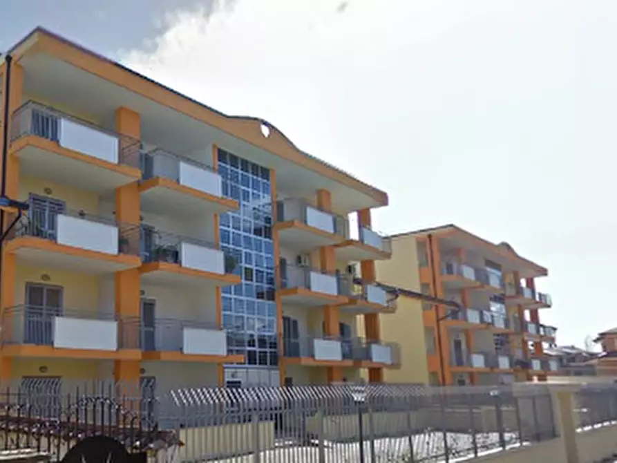 Immagine 22 di Appartamento in vendita  in VIA SALERNO  a Teverola