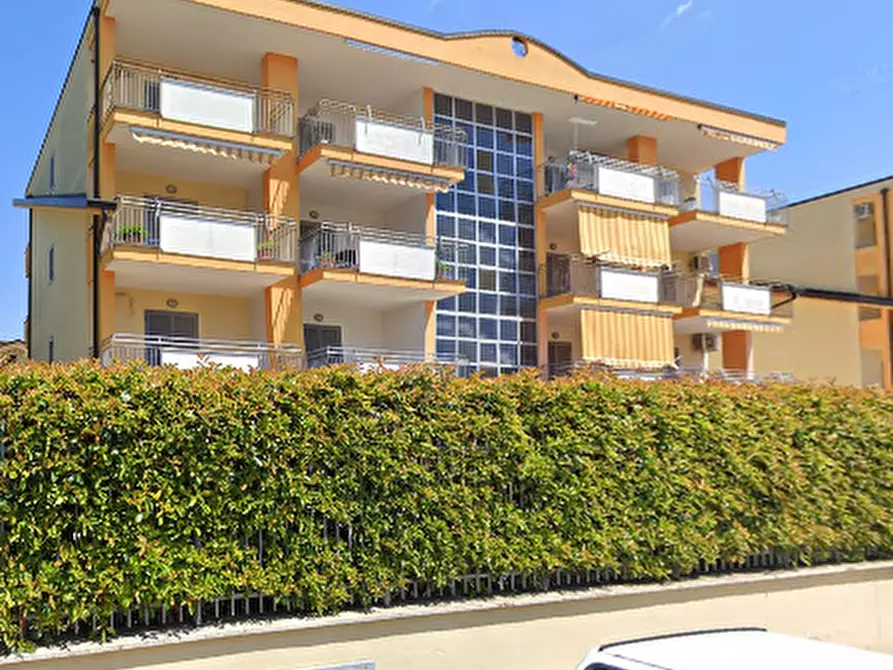 Immagine 26 di Appartamento in vendita  in VIA SALERNO  a Teverola