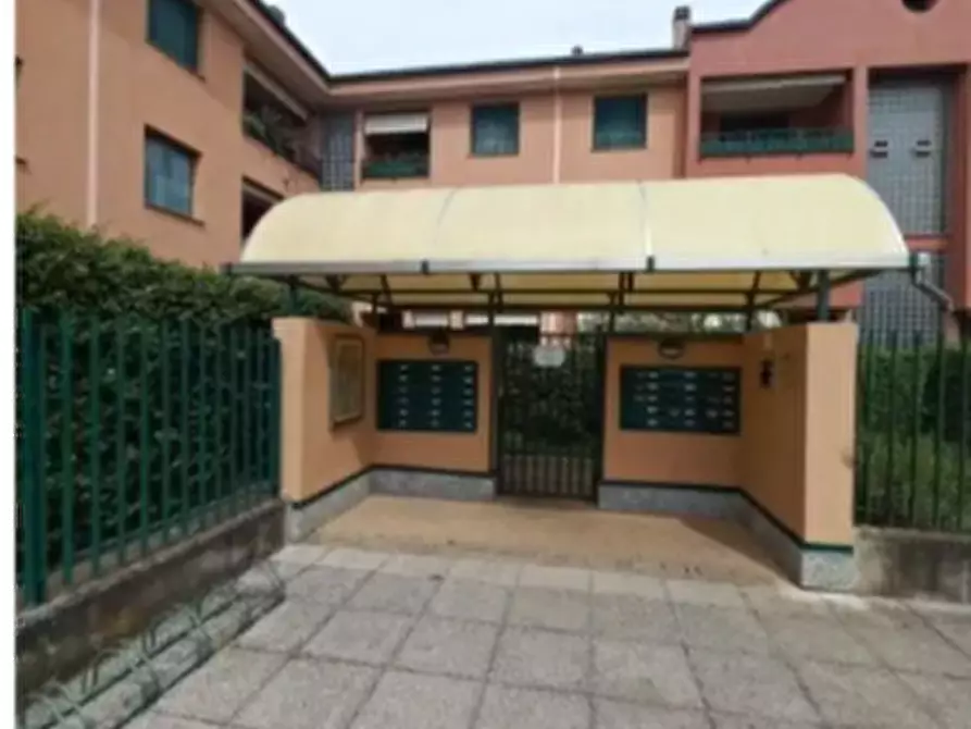 Immagine 4 di Appartamento in vendita  in Via Luigi Einaudi a Lainate