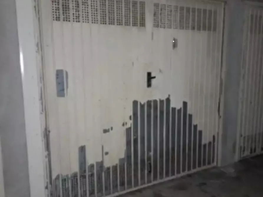 Immagine 5 di Appartamento in vendita  in Via Luigi Einaudi a Lainate