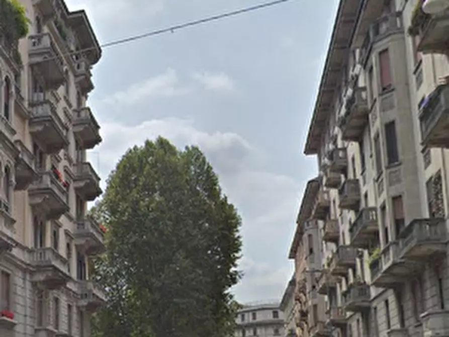 Immagine 5 di Appartamento in vendita  in Piazza Giuseppe Grandi a Milano