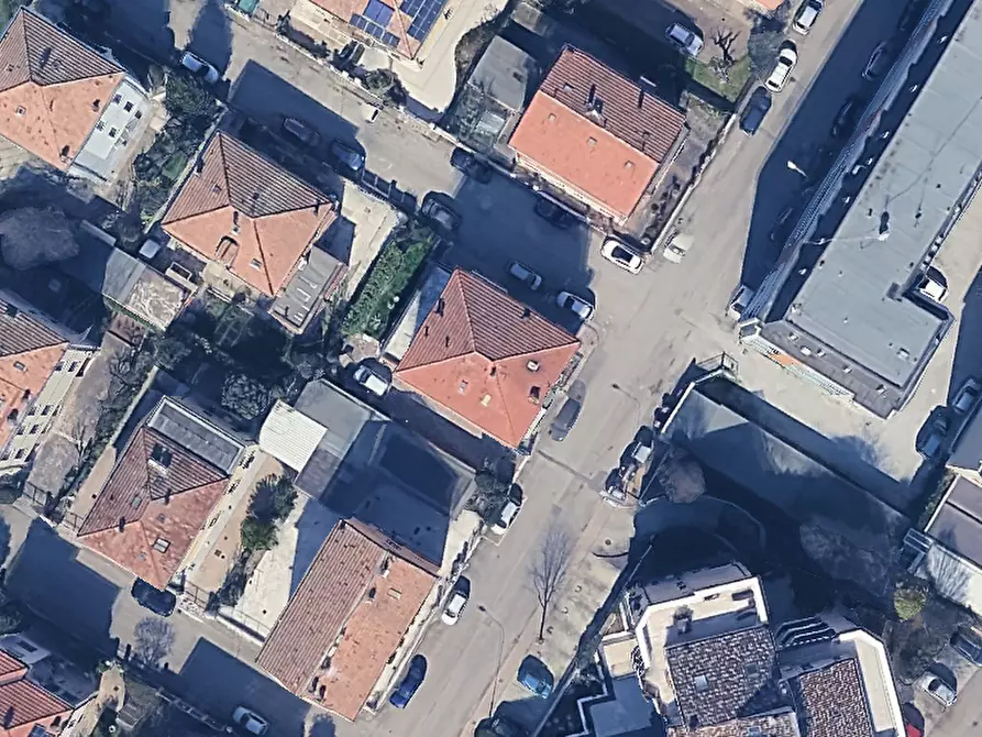 Immagine 10 di Appartamento in vendita  in Via Marcello Malpighi a Modena