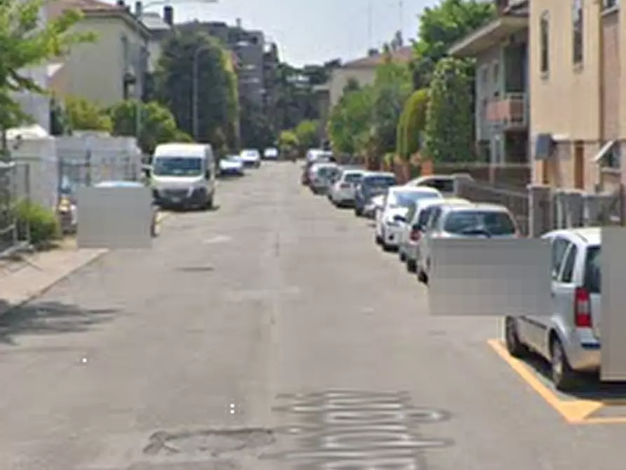 Immagine 11 di Appartamento in vendita  in Via Marcello Malpighi a Modena