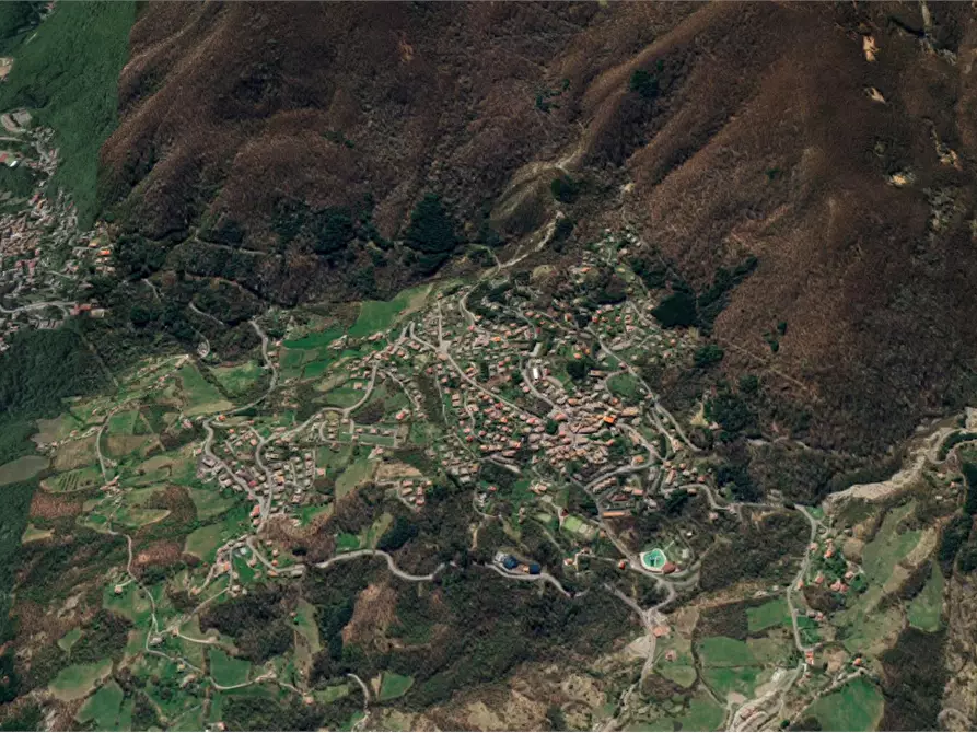 Immagine 12 di Porzione di casa in vendita  in via Caduti di Cà Berna a Lizzano In Belvedere