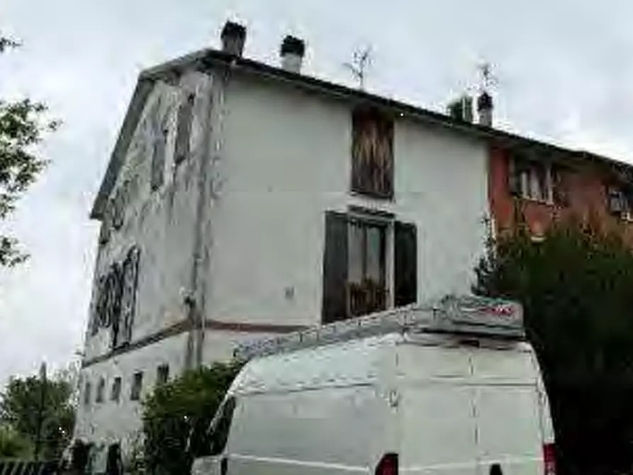 Immagine 5 di Appartamento in vendita  in via San Tomaso a Medicina