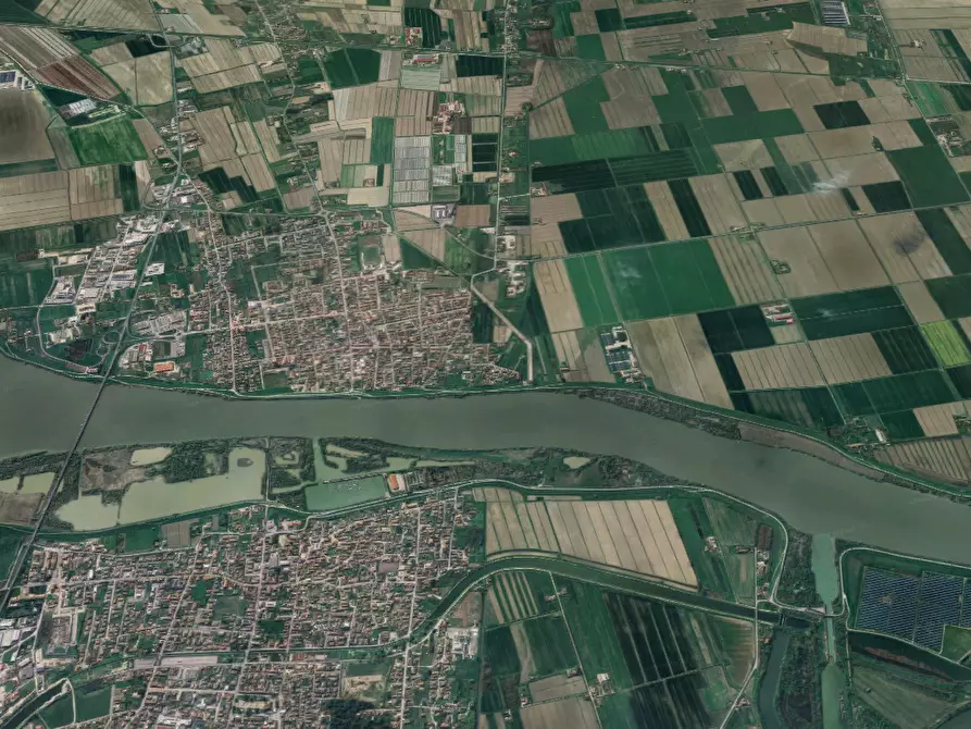 Immagine 12 di Appartamento in vendita  in Via A. Benetti a Taglio Di Po