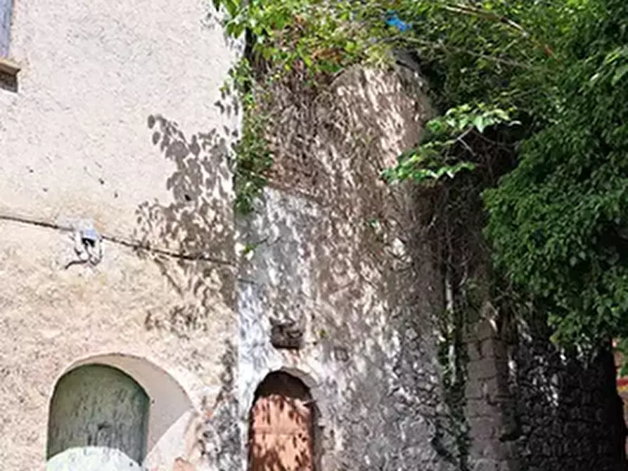 Immagine 2 di Porzione di casa in vendita  in Via Mieli a Galluccio