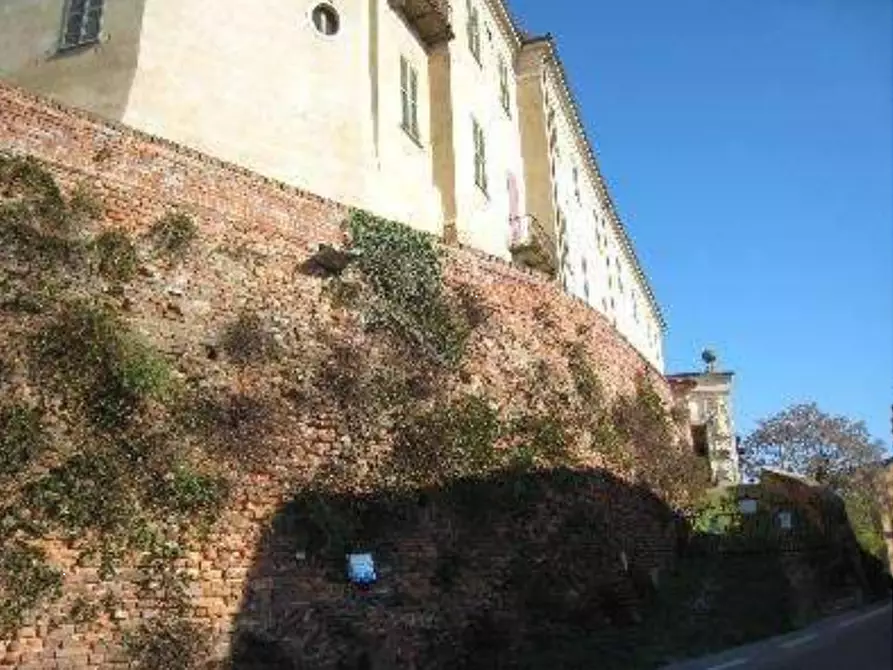 Immagine 5 di Castello in vendita  in Via Cavour a Pocapaglia