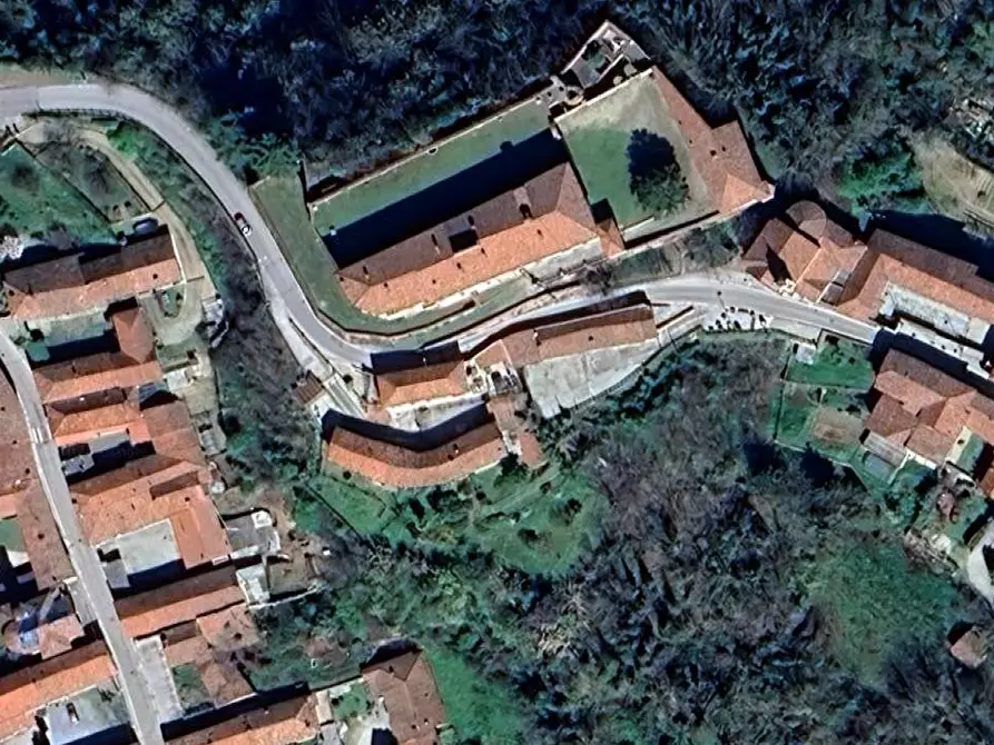 Immagine 26 di Castello in vendita  in Via Cavour a Pocapaglia