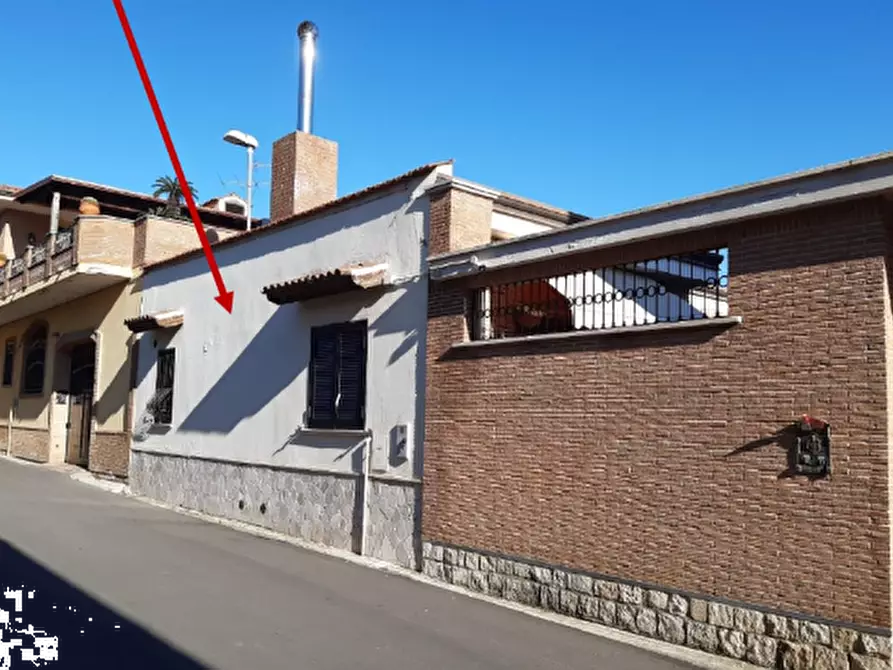 Immagine 1 di Negozio in vendita  in Via Acquaro a San Cipriano D'aversa