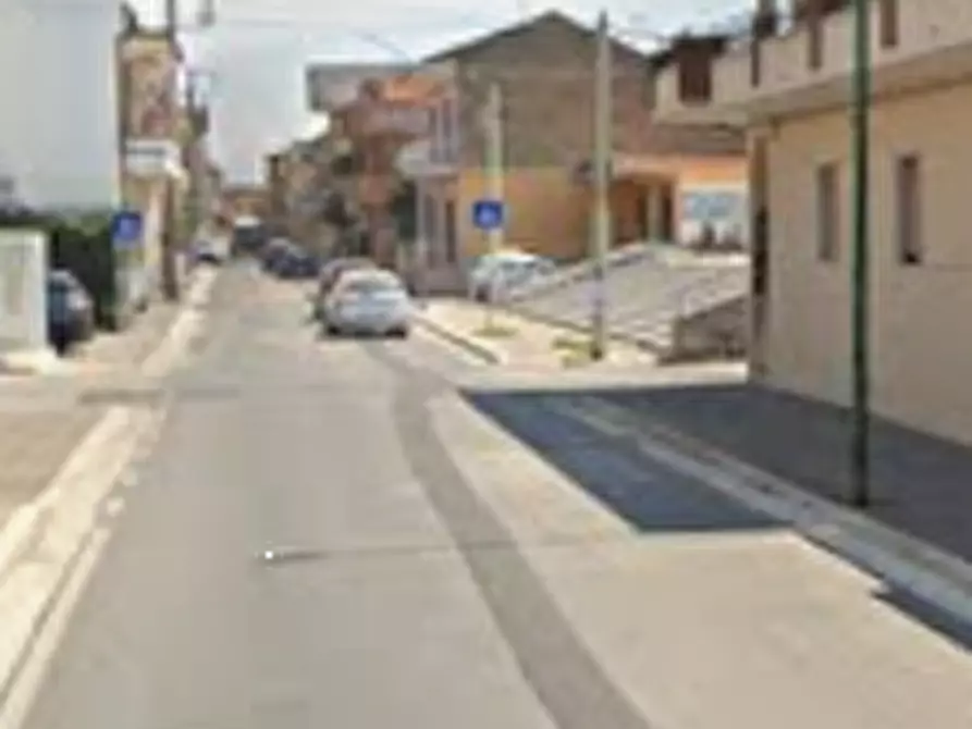 Immagine 6 di Negozio in vendita  in Via Acquaro a San Cipriano D'aversa