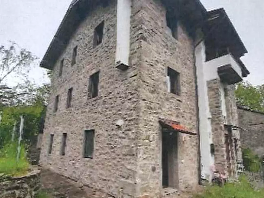 Immagine 5 di Appartamento in vendita  in Via Osteria a Pievepelago