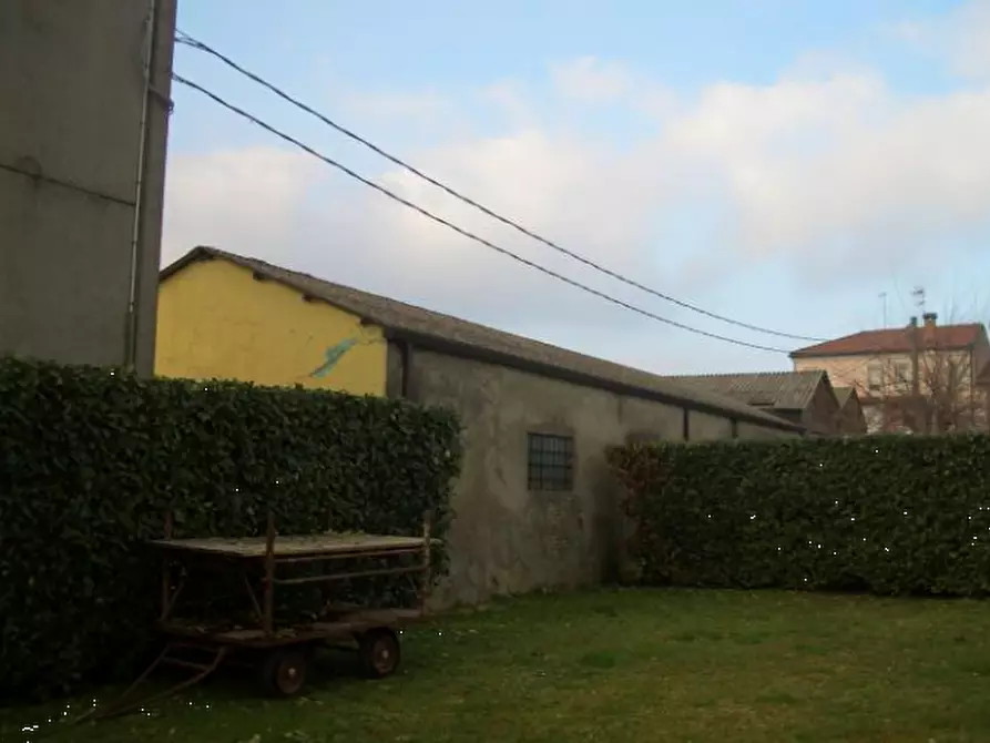 Immagine 4 di Laboratorio in vendita  in Via Provinciale a Ariano Nel Polesine