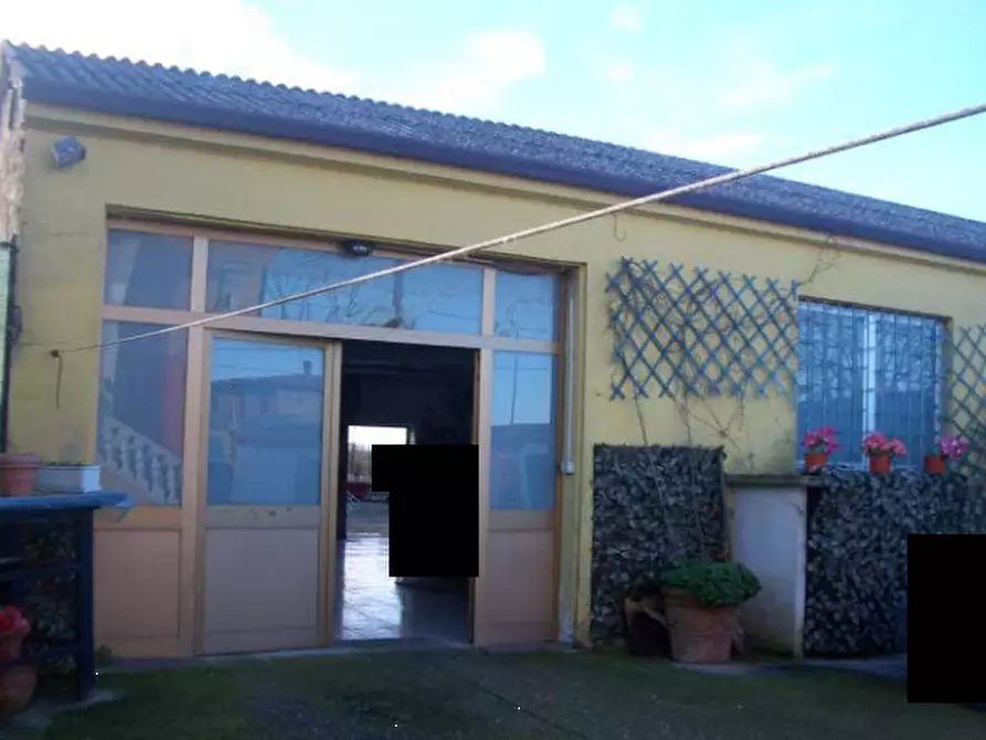Immagine 5 di Laboratorio in vendita  in Via Provinciale a Ariano Nel Polesine