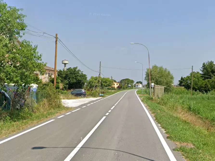 Immagine 10 di Laboratorio in vendita  in Via Provinciale a Ariano Nel Polesine