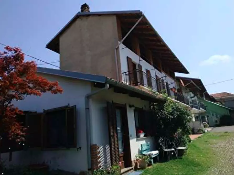 Immagine 6 di Casa indipendente in vendita  in Via E. Blanchietti a Orio Canavese