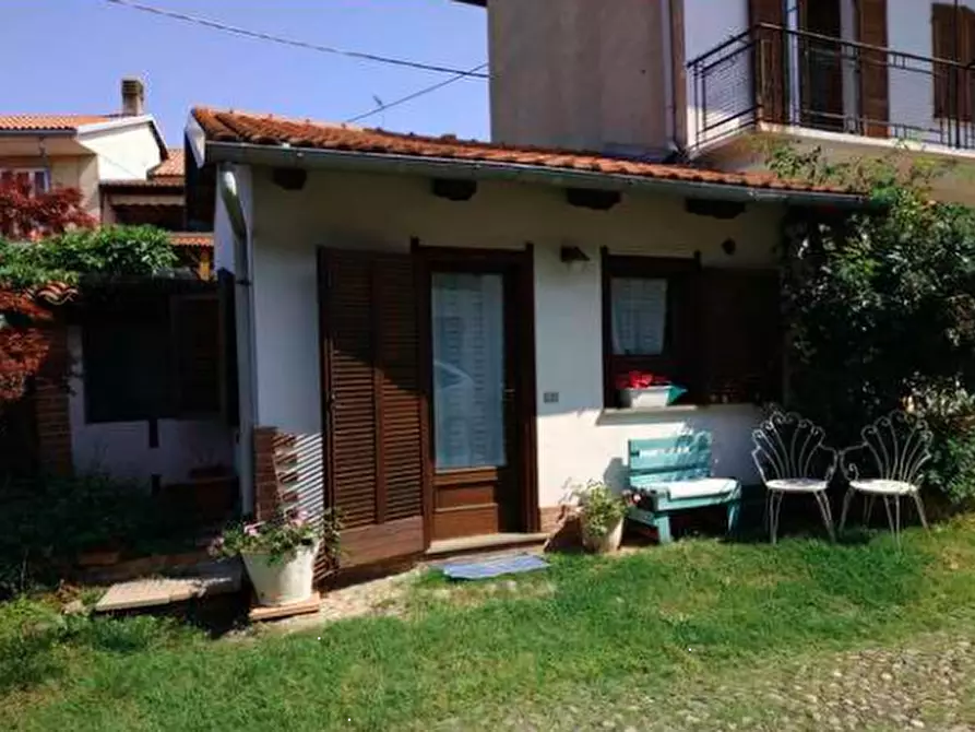 Immagine 14 di Casa indipendente in vendita  in Via E. Blanchietti a Orio Canavese