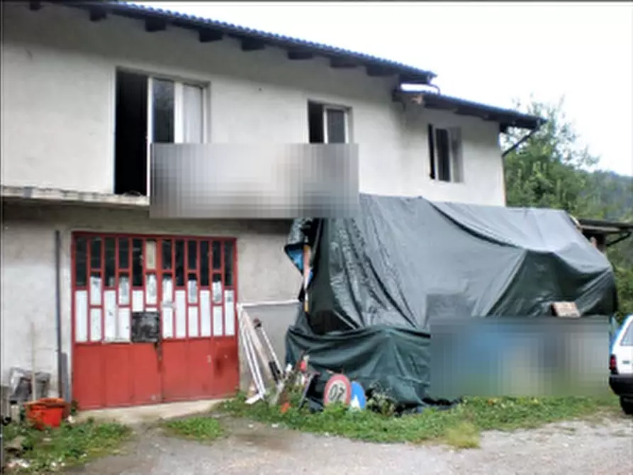 Immagine 2 di Casa indipendente in vendita  in Strada Valle Bormida a Cortemilia