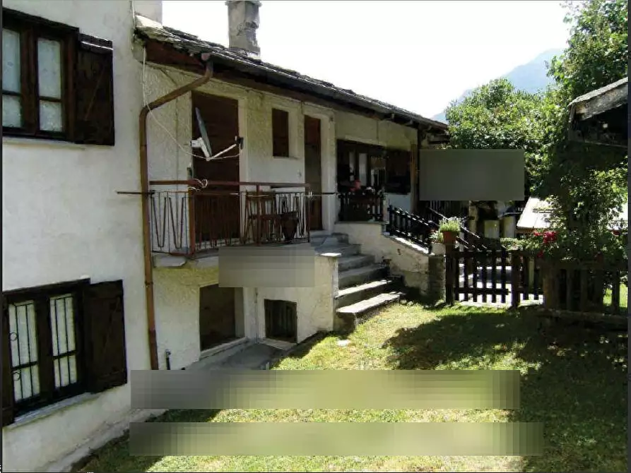 Immagine 1 di Appartamento in vendita  in Borgo Villa a Acceglio