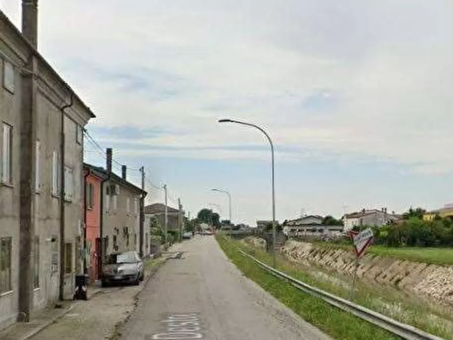 Immagine 10 di Villetta a schiera in vendita  in Via Argine Destro a Badia Polesine