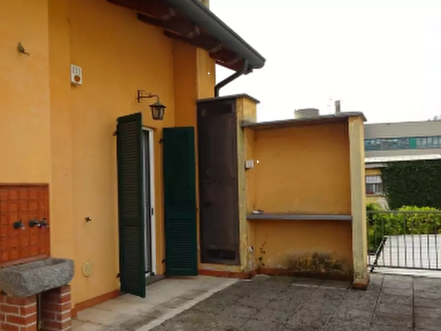 Immagine 2 di Appartamento in vendita  in Via Ambrogio Binda a Milano