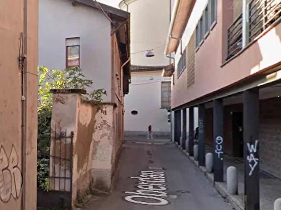 Immagine 7 di Villa in vendita  in Via Oberdan a Brugherio