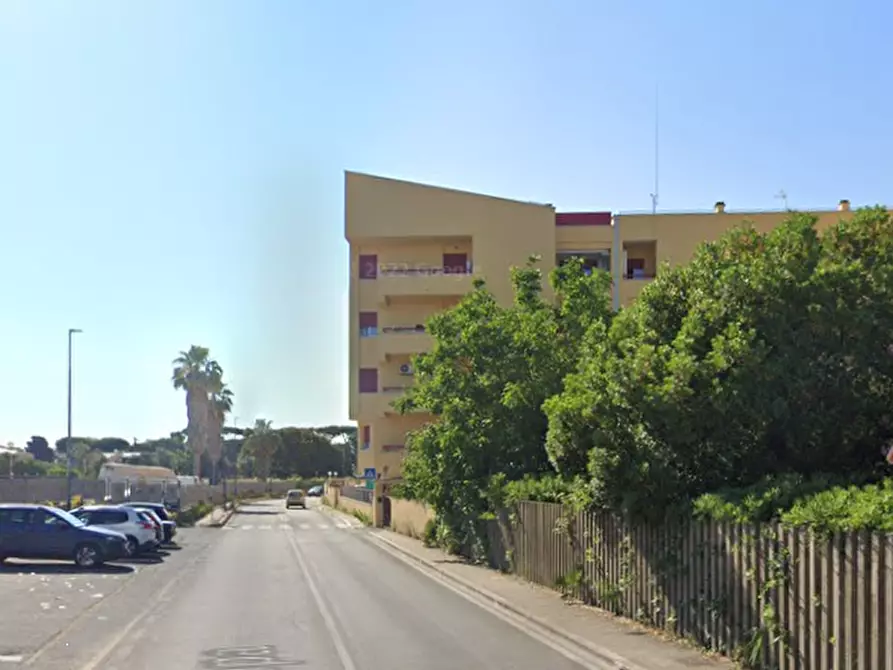 Immagine 8 di Posto auto in vendita  in Viale Europa a Anzio