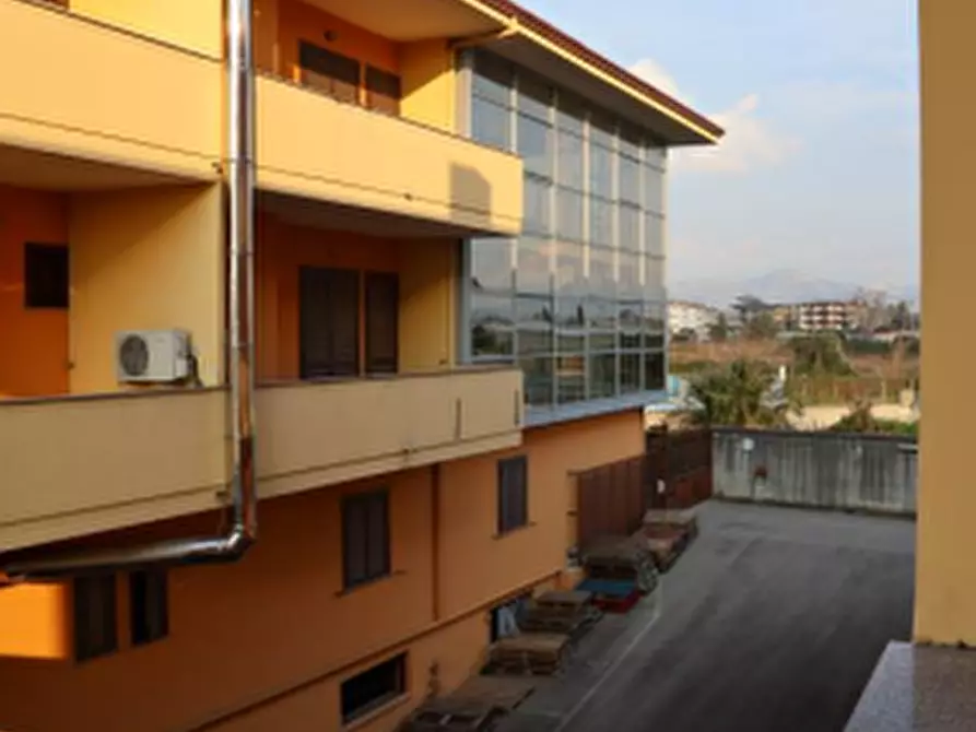 Immagine 1 di Appartamento in vendita  in Via XI Settembre a Portico Di Caserta
