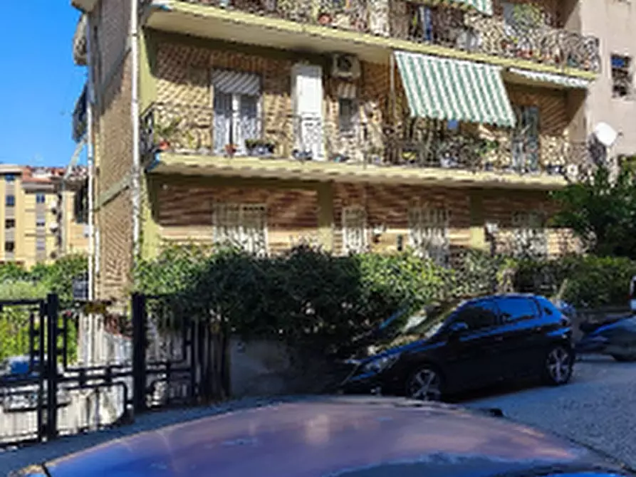 Immagine 2 di Appartamento in vendita  in Via Giacomo Leopardi a Caserta