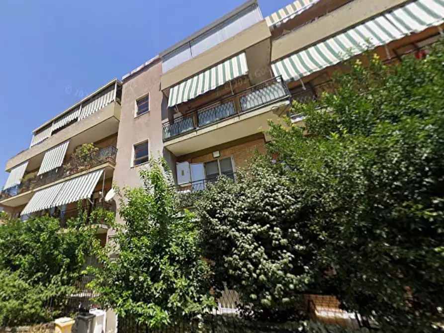 Immagine 7 di Appartamento in vendita  in Via Giacomo Leopardi a Caserta