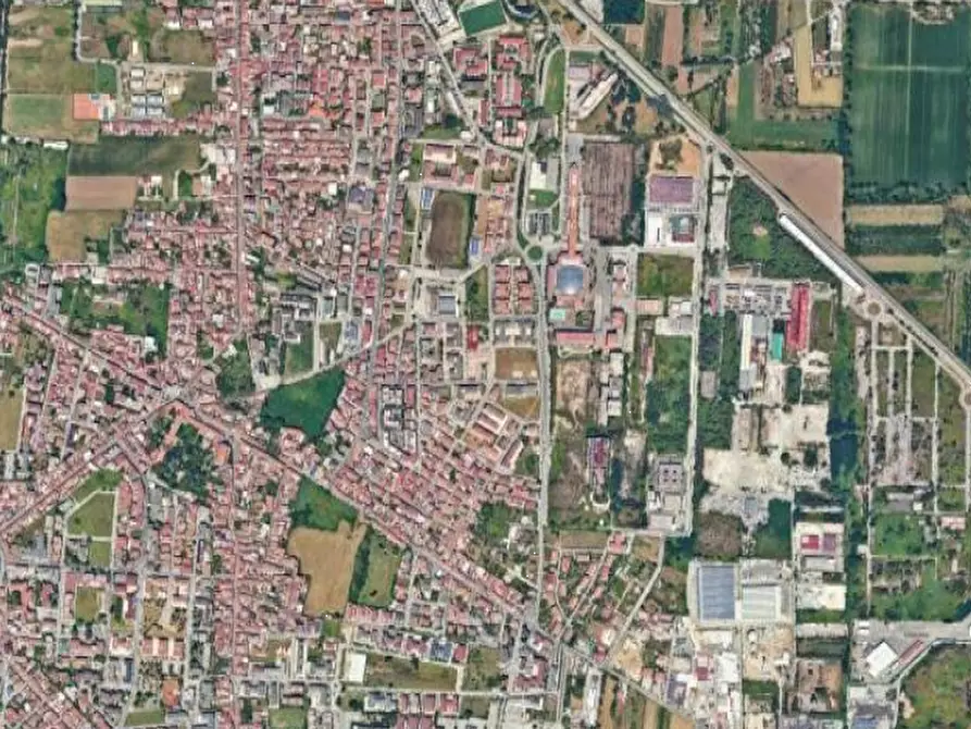 Immagine 14 di Appartamento in vendita  in Via Giacomo Leopardi a Caserta