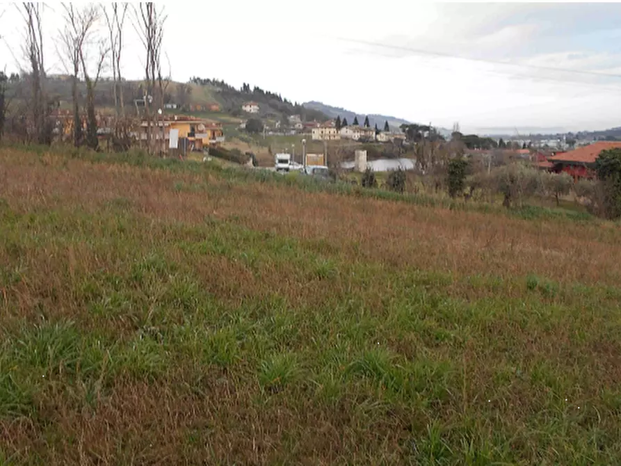 Immagine 11 di Terreno agricolo in vendita  in Via Seriole a Montecalvo In Foglia