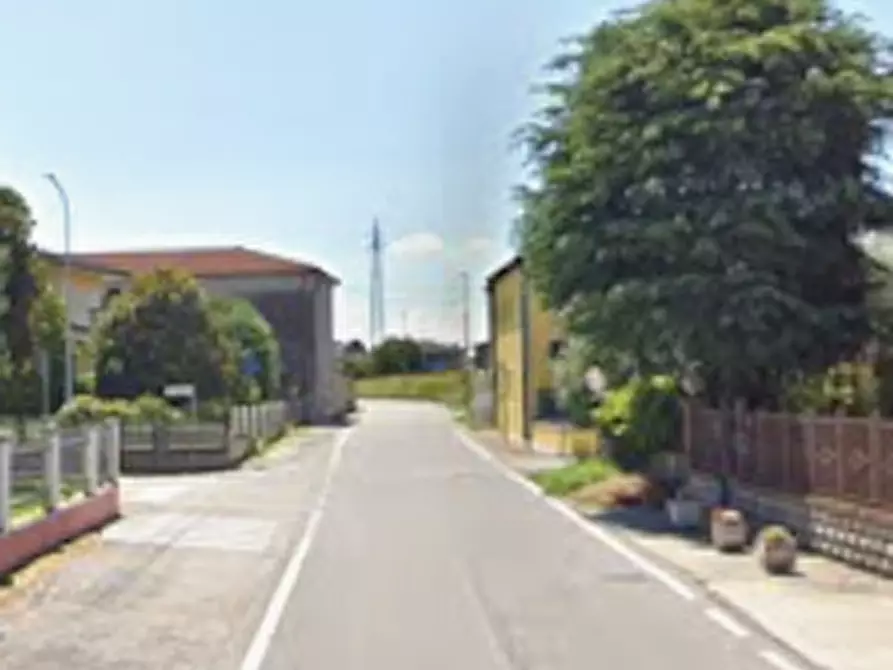 Immagine 11 di Appartamento in vendita  in Via Pozza a Cerea