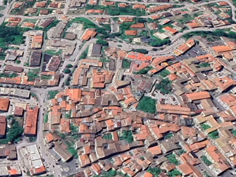 Immagine 20 di Appartamento in vendita  in Via Orto Saetta  a Teano