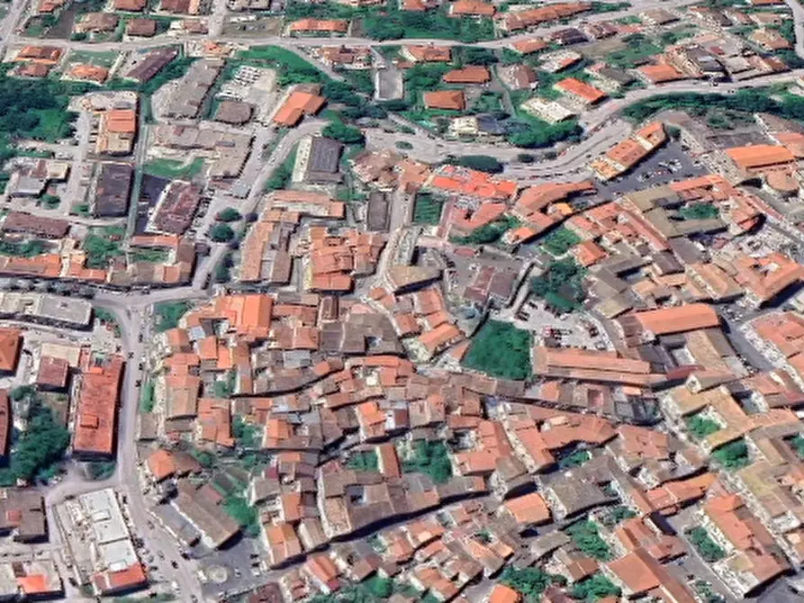 Immagine 21 di Appartamento in vendita  in Via Orto Saetta  a Teano