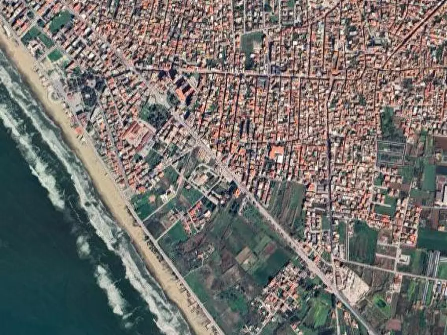 Immagine 6 di Appartamento in vendita  in Via Gubbio a Mondragone