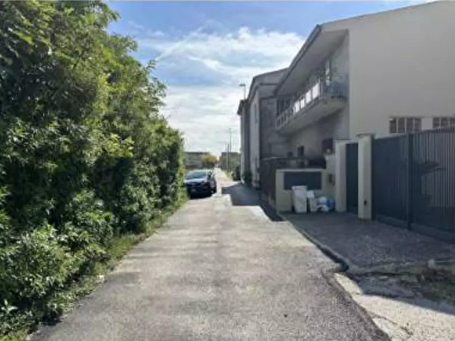 Immagine 1 di Appartamento in vendita  in Via Villa Vella a Capua