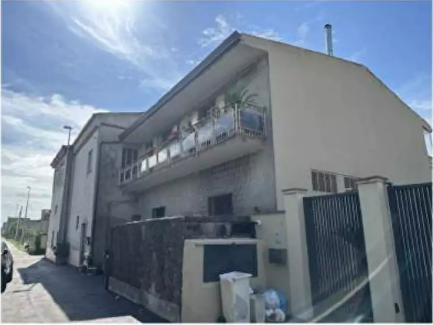 Immagine 3 di Appartamento in vendita  in Via Villa Vella a Capua