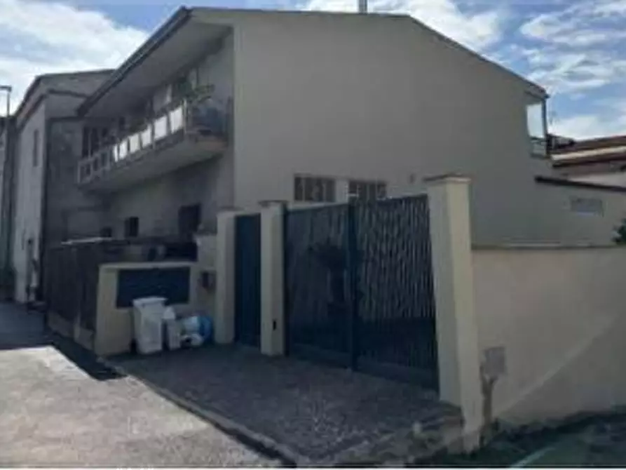 Immagine 4 di Appartamento in vendita  in Via Villa Vella a Capua