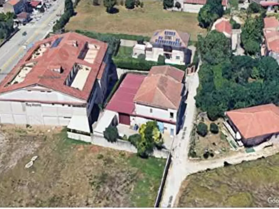 Immagine 9 di Appartamento in vendita  in Via Villa Vella a Capua